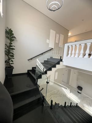thumbnail: Staircase