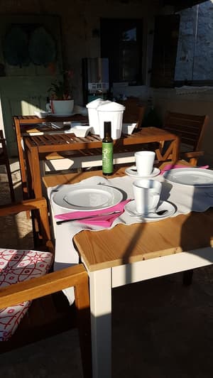 thumbnail: Breakfast area
