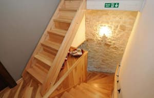 thumbnail: Hallway