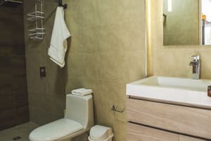 thumbnail: Bathroom