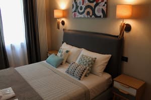 thumbnail: Room