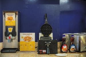 thumbnail: Breakfast area