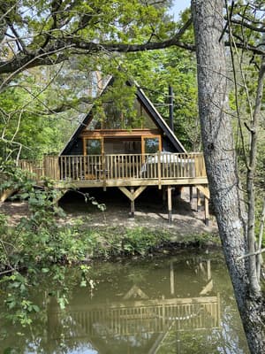 thumbnail: Exterior