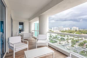 thumbnail: Terrace/patio