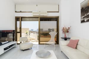 thumbnail: Living area