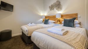 thumbnail: Room