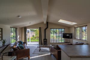 thumbnail: Living area