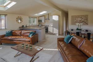 thumbnail: Living area