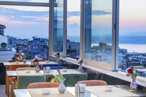 thumbnail: Restaurant