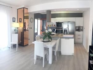 thumbnail: Private kitchen