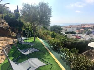 thumbnail: Sundeck