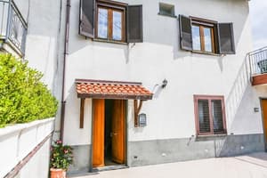 thumbnail: Exterior