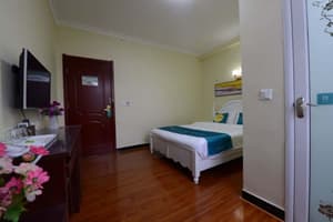 thumbnail: Room