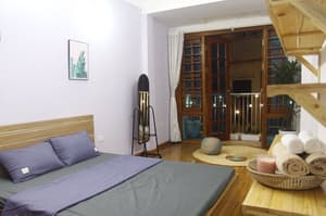 thumbnail: Room