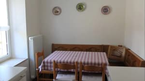 thumbnail: In-room dining