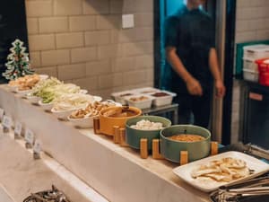 thumbnail: Restaurant