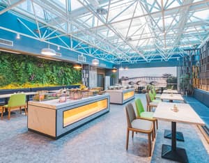 thumbnail: Restaurant
