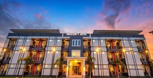 thumbnail: Exterior