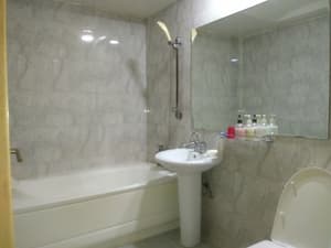 thumbnail: Bathroom