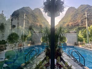 thumbnail: Outdoor pool