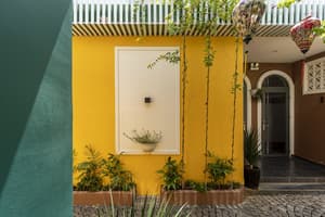 thumbnail: Property entrance