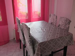 thumbnail: In-room dining