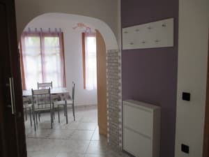 thumbnail: In-room dining