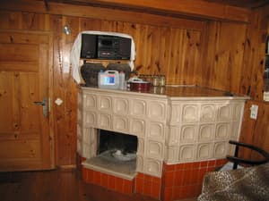 thumbnail: In-room dining