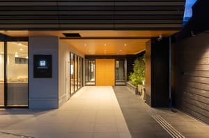 thumbnail: Property entrance