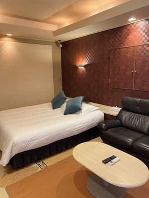 thumbnail: Room