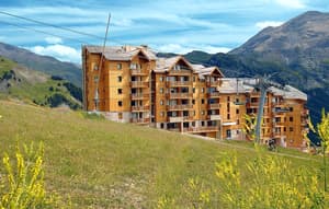 thumbnail: Exterior