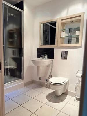 thumbnail: Bathroom
