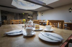 thumbnail: Restaurant