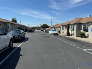 thumbnail: Exterior