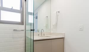 thumbnail: Bathroom sink