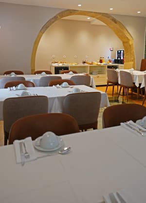 thumbnail: Breakfast area