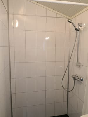 thumbnail: Bathroom shower