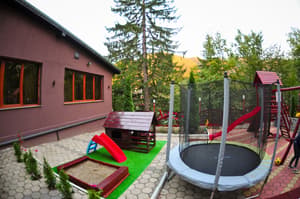 thumbnail: Exterior
