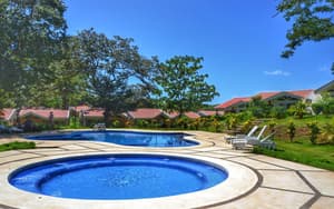 thumbnail: Outdoor pool