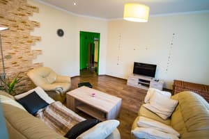thumbnail: Living area