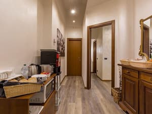 thumbnail: Interior