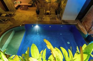 thumbnail: Pool