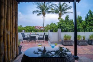 thumbnail: Terrace