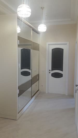 thumbnail: Bathroom shower