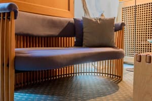 thumbnail: Interior detail