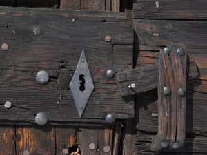 thumbnail: Property grounds