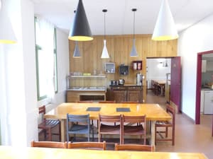thumbnail: Family dining