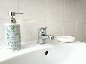thumbnail: Bathroom sink