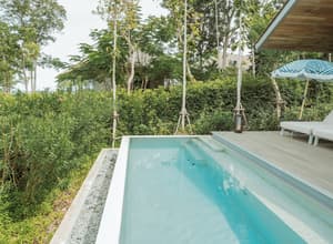 thumbnail: Private pool