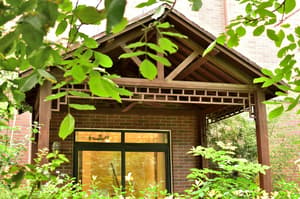 thumbnail: Exterior